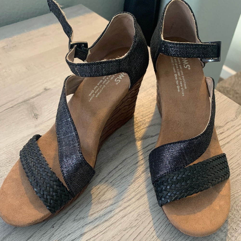 Toms Clarissa Black Metallic Braided Wedge